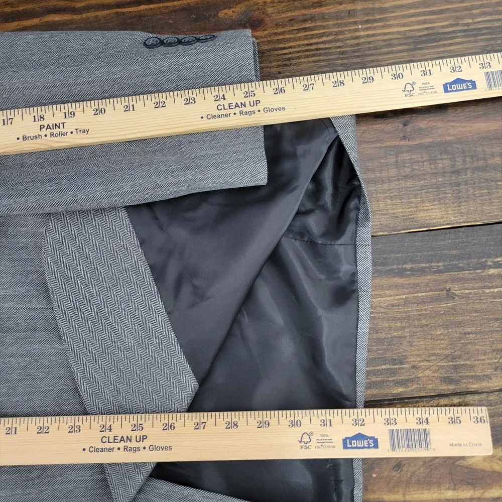 Joseph Feiss Men's Sport Coat Blazer Two Button‎ Gray Herringbone Poly Blend 46L